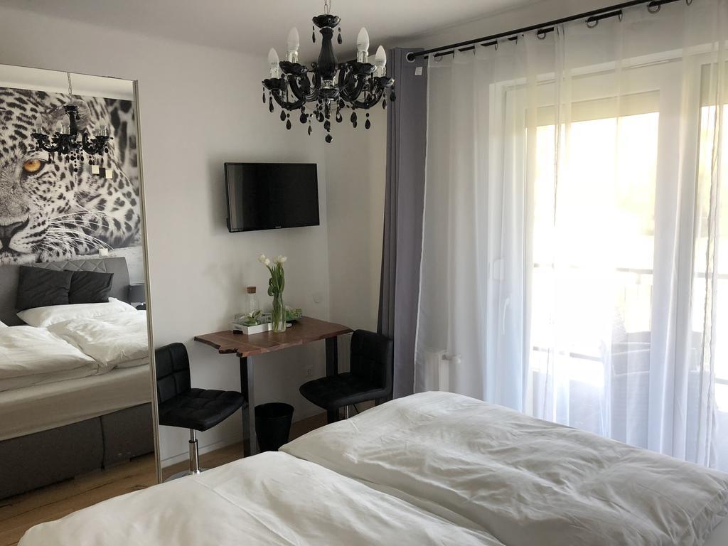 Enjoyit Rooms Velden am Wörthersee Екстериор снимка